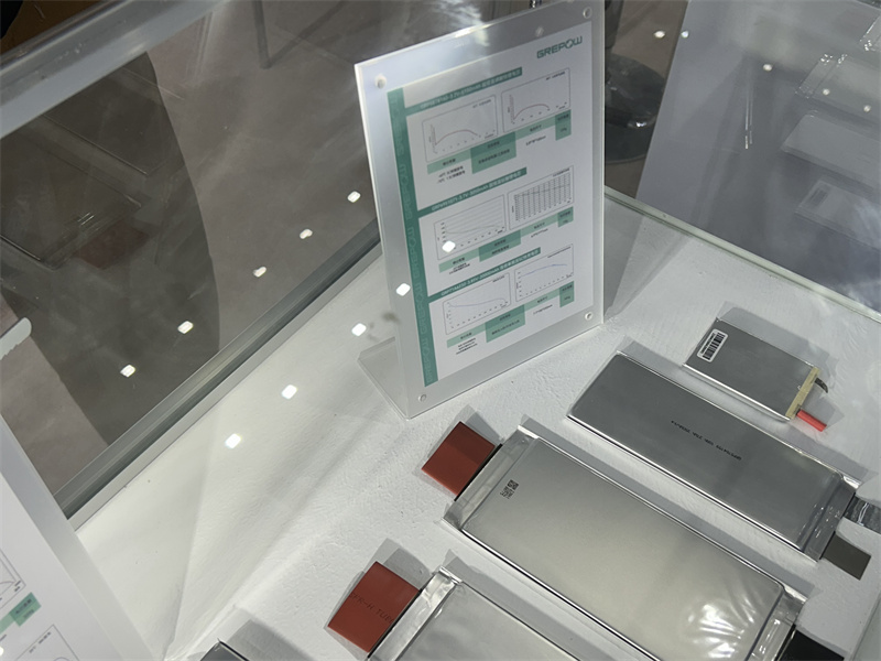 低溫、高倍率、高壓電芯